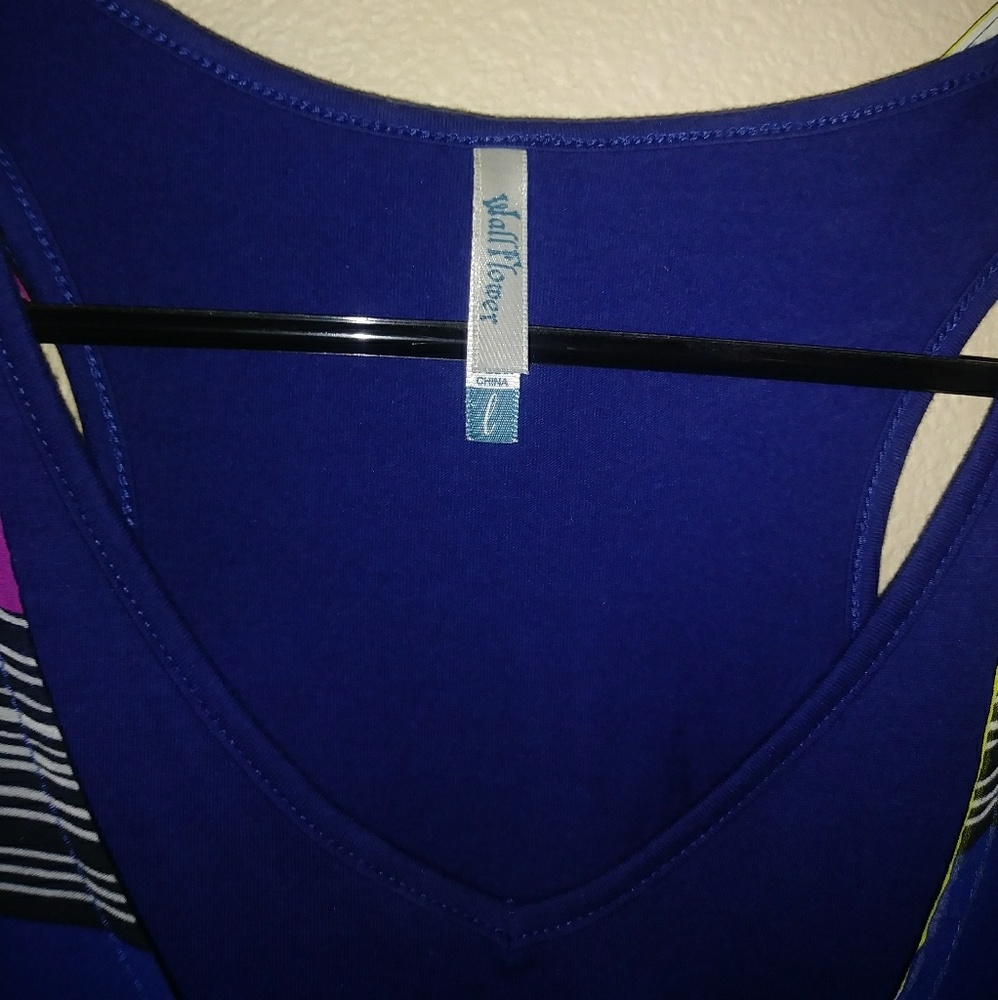 Bright two layer top - Picture 2 of 2